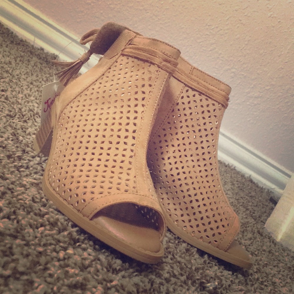 Justice Heels (New)